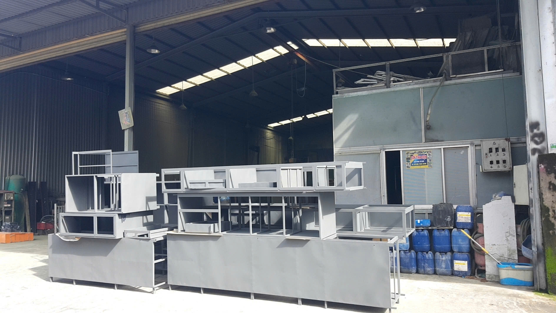 Giới thiệu về dịch vụ sơn tĩnh điện sắt, thép, nhôm, inox